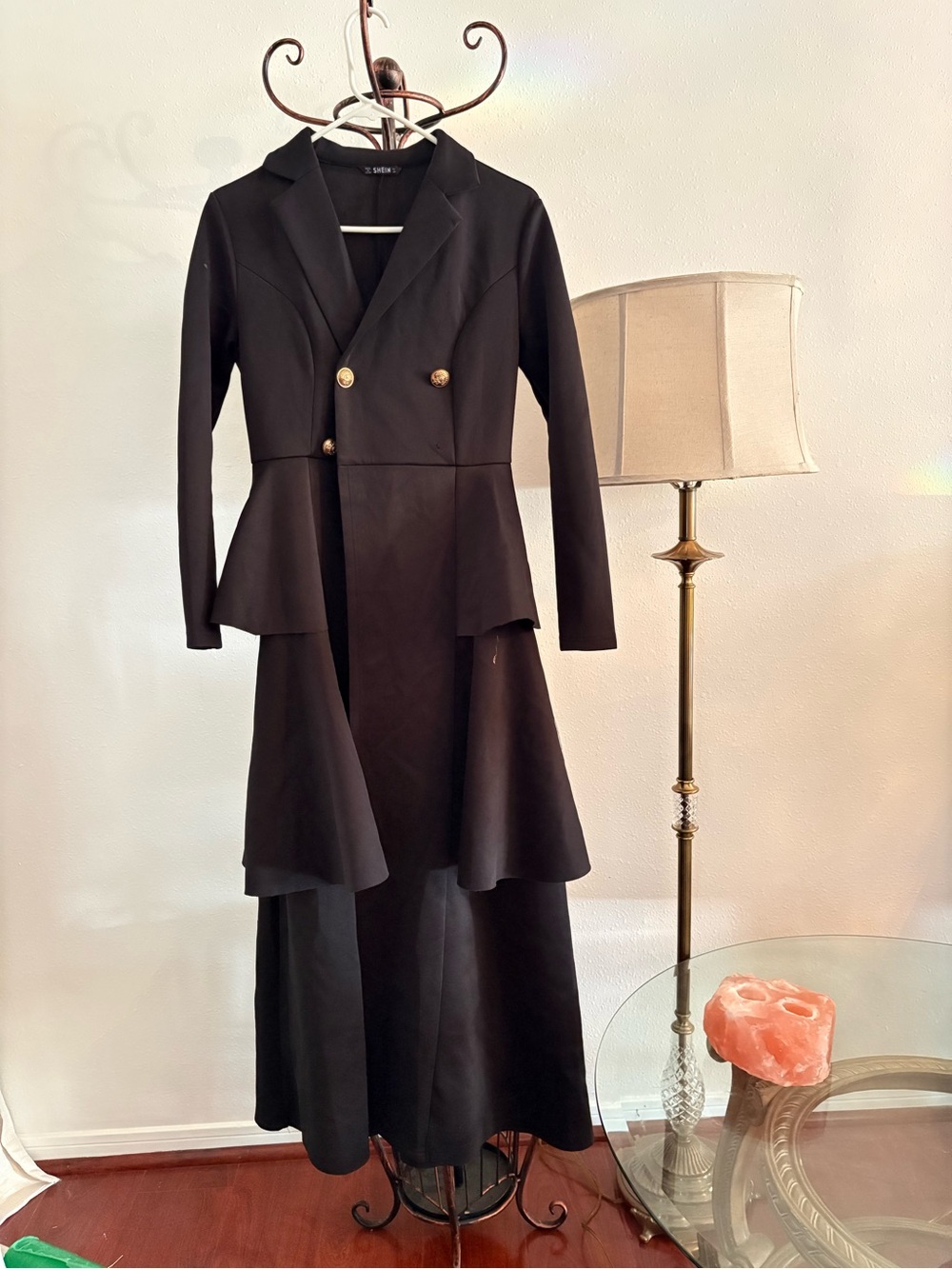 SHEIN Black Double-Breasted Maxi Dress with Peplum and Gold Buttons - Picture 5 of 8